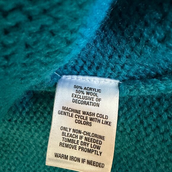 Tucker & Tate Kid/Toddler Wool Sweater/Coat with Buttons - Size 5/6 - Picture 3 of 5